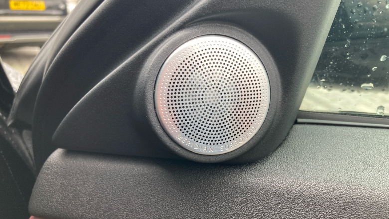 Land Rover Range Rover Evoque 2.0 D200 R-Dynamic HSE 5dr Auto Diesel Hatchback